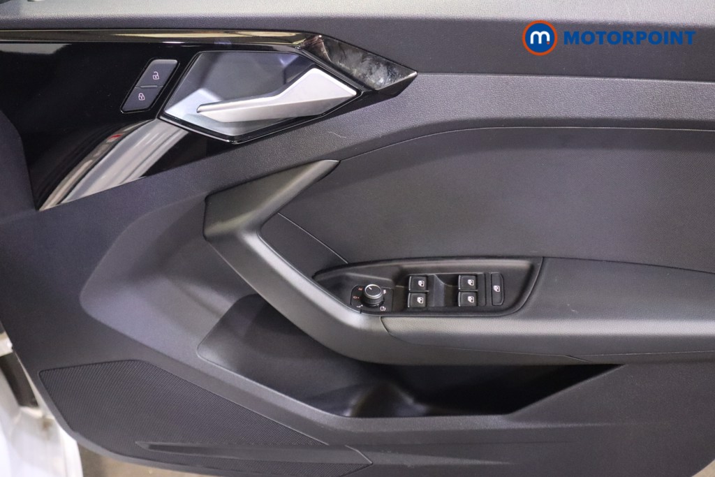 Audi A1 S Line Manual Petrol Hatchback - Stock Number (1601073) - 13th supplementary image