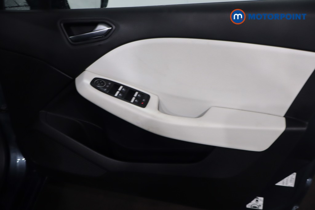 Renault Clio S Edition Manual Petrol Hatchback - Stock Number (1601829) - 22nd supplementary image