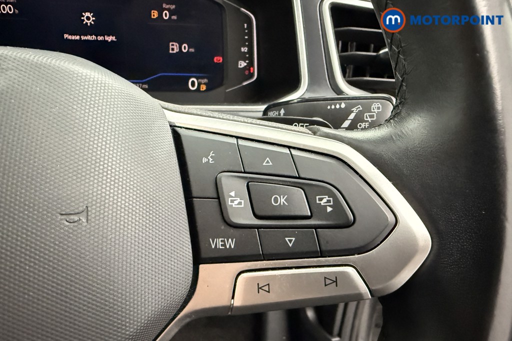 Volkswagen T-Roc Style Automatic Petrol SUV - Stock Number (1602879) - 4th supplementary image