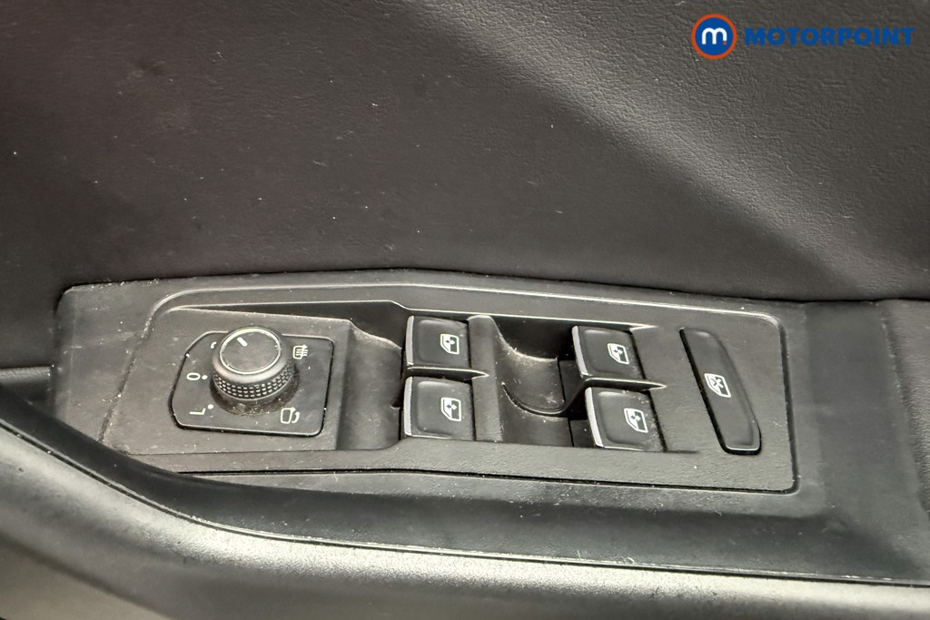 Volkswagen T-Roc Style Automatic Petrol SUV - Stock Number (1602879) - 18th supplementary image