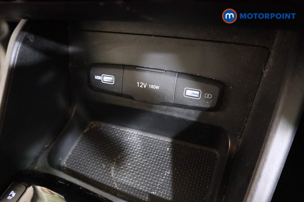 Hyundai Tucson Se Connect Manual Petrol SUV - Stock Number (1603393) - 8th supplementary image