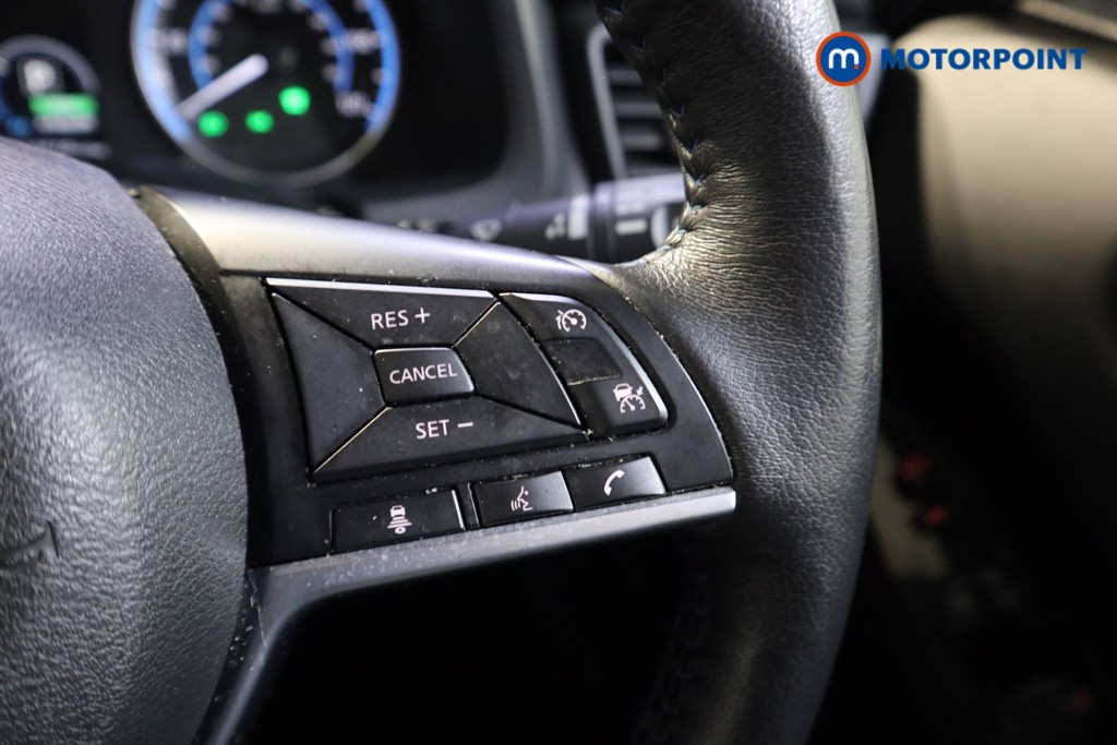 Nissan Leaf N-Connecta Automatic Electric Hatchback - Stock Number (1603627) - 4th supplementary image