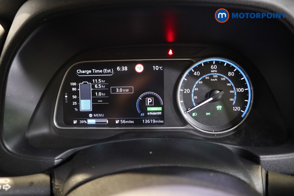 Nissan Leaf N-Connecta Automatic Electric Hatchback - Stock Number (1603627) - 5th supplementary image