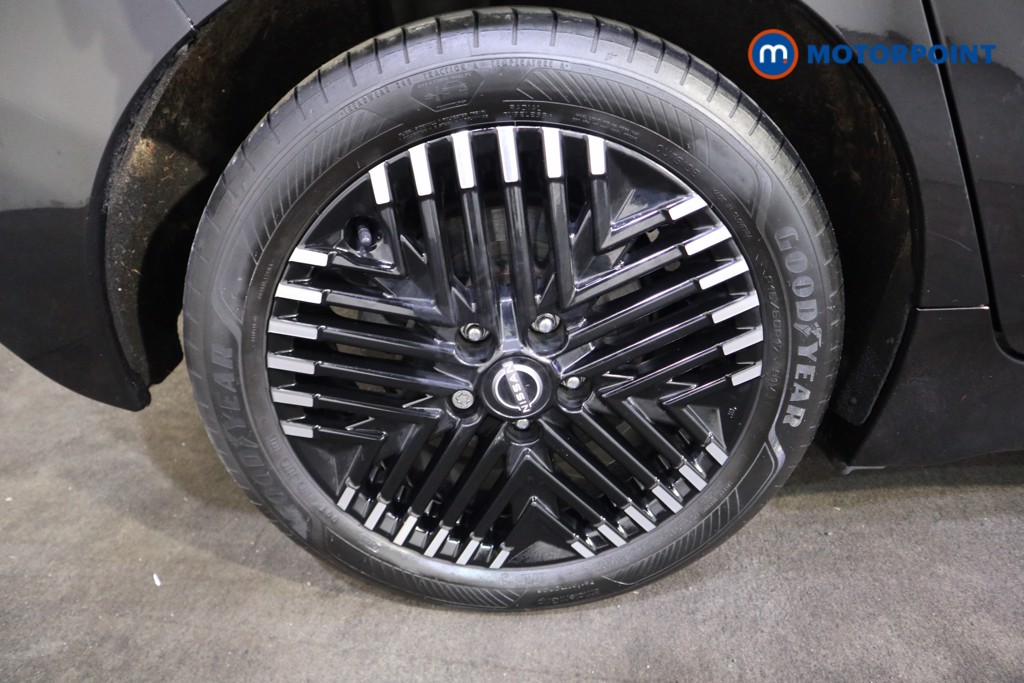 Nissan Leaf N-Connecta Automatic Electric Hatchback - Stock Number (1603627) - 18th supplementary image