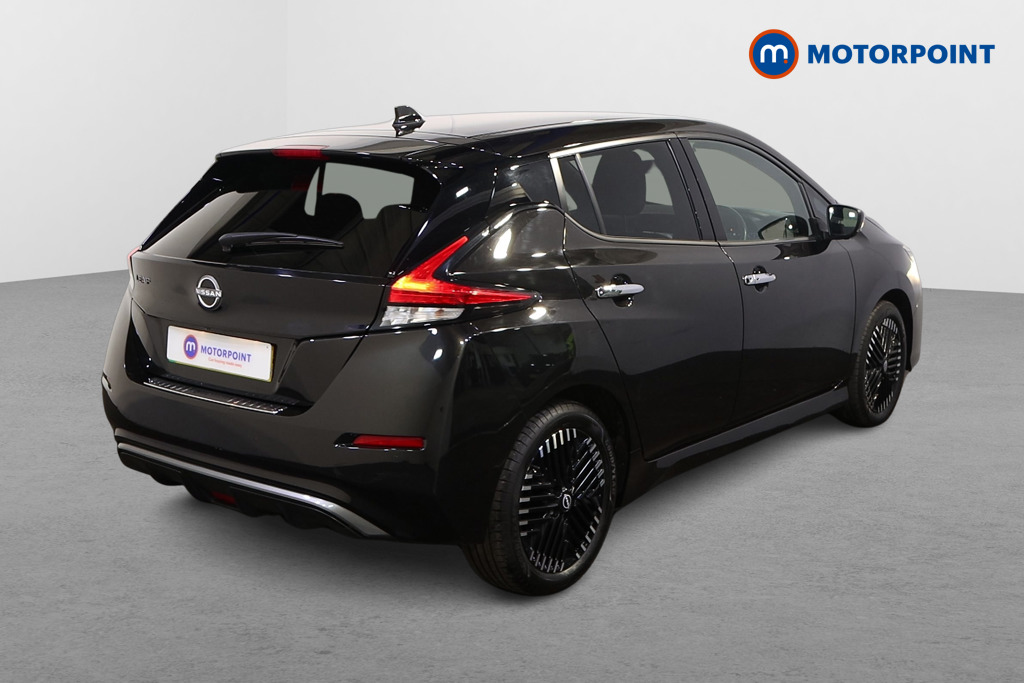 Nissan Leaf N-Connecta Automatic Electric Hatchback - Stock Number (1603627) - Drivers side rear corner