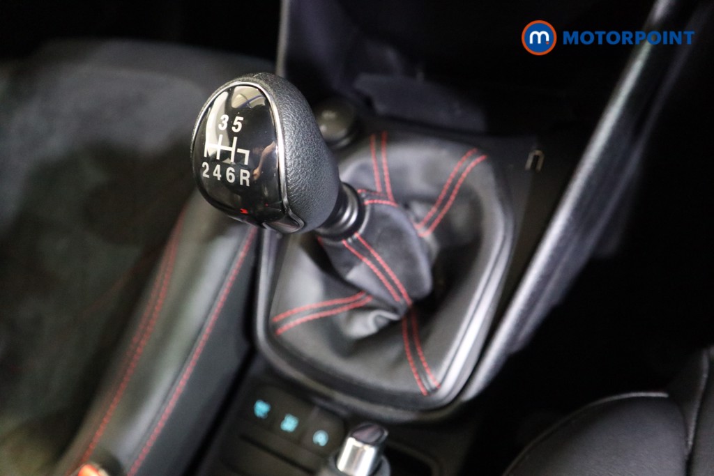 Ford Fiesta St-Line X Manual Petrol Hatchback - Stock Number (1604930) - 9th supplementary image