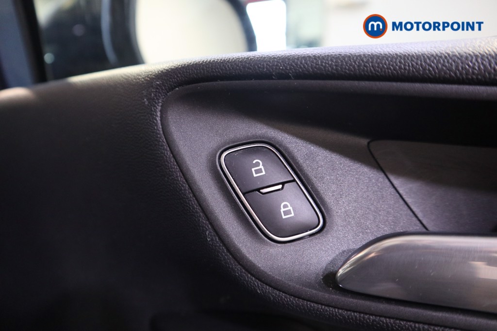 Ford Fiesta St-Line X Manual Petrol Hatchback - Stock Number (1604930) - 13th supplementary image