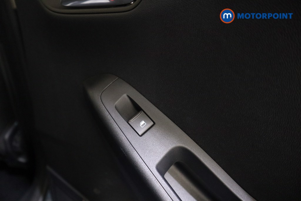 Ford Fiesta St-Line X Manual Petrol Hatchback - Stock Number (1604930) - 17th supplementary image