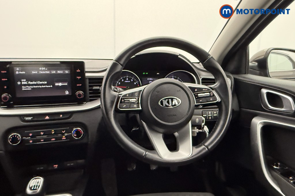 KIA Xceed 2 Manual Petrol Hatchback - Stock Number (1605727) - 2nd supplementary image