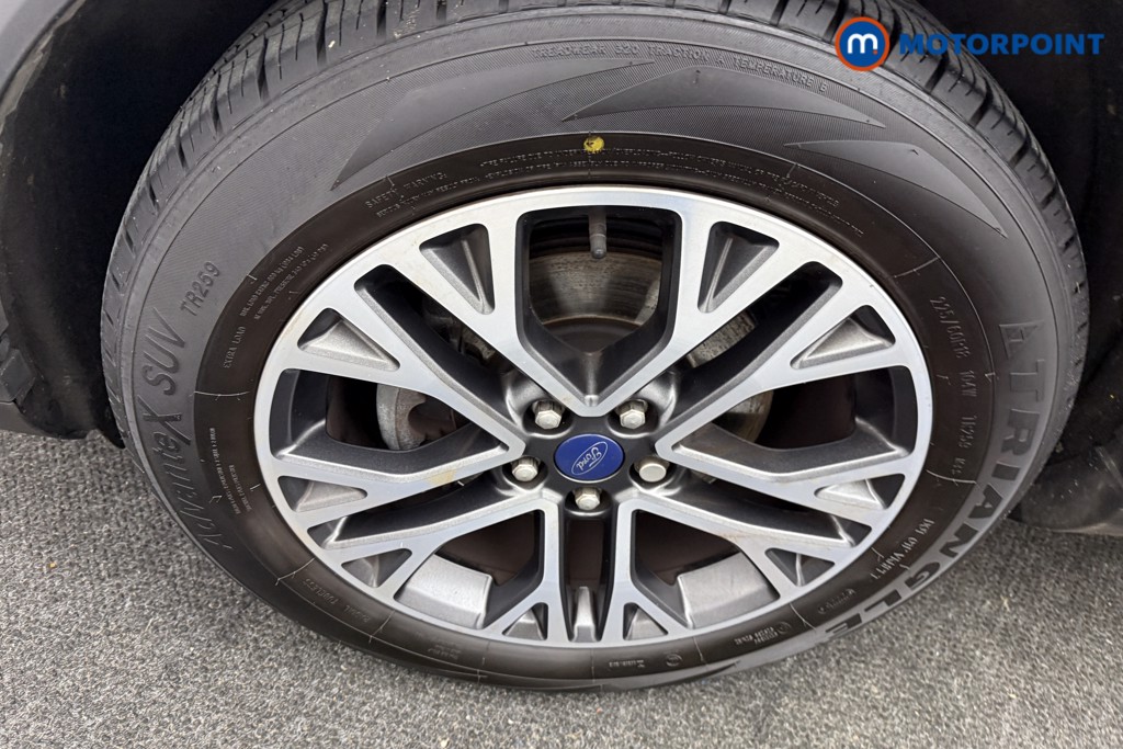 Ford Kuga Titanium Edition Manual Diesel SUV - Stock Number (1606313) - 30th supplementary image