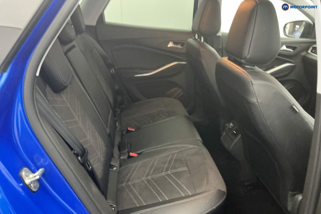Vauxhall Grandland Ultimate Manual Petrol SUV - Stock Number (1606383) - 4th supplementary image