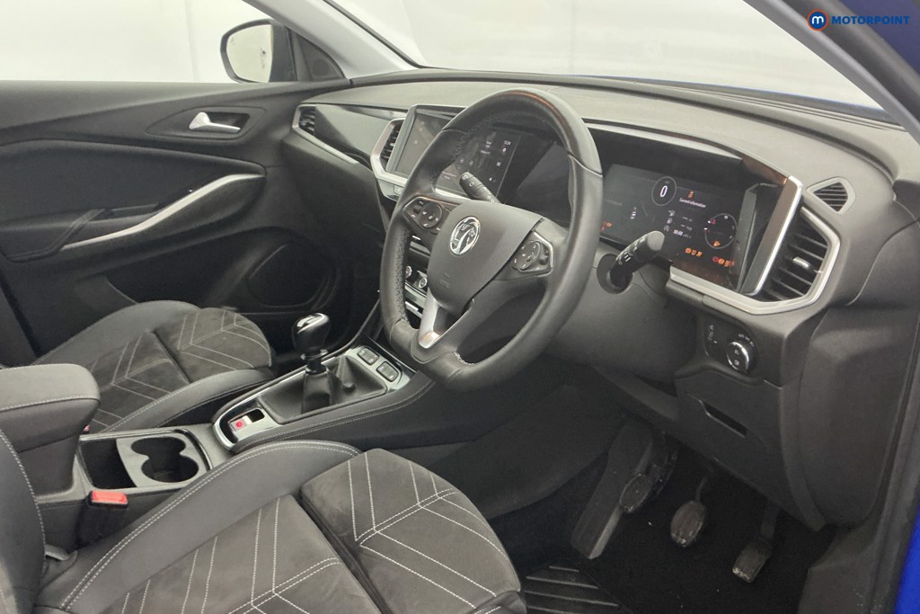Vauxhall Grandland Ultimate Manual Petrol SUV - Stock Number (1606383) - 7th supplementary image