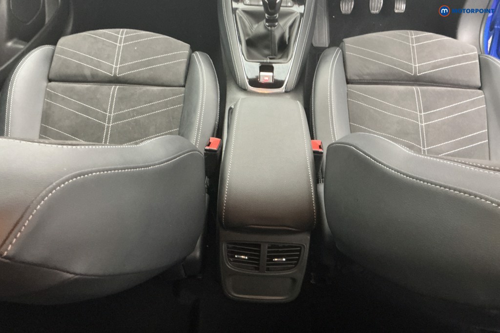 Vauxhall Grandland Ultimate Manual Petrol SUV - Stock Number (1606383) - 10th supplementary image