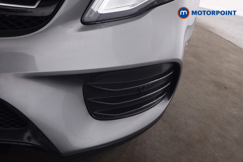 Mercedes-Benz GLA Amg Line Automatic Petrol SUV - Stock Number (1606388) - 32nd supplementary image