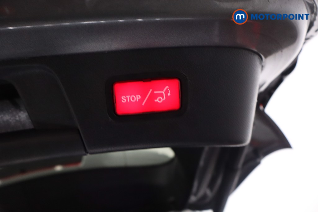 Mercedes-Benz GLA Amg Line Automatic Petrol SUV - Stock Number (1606388) - 38th supplementary image