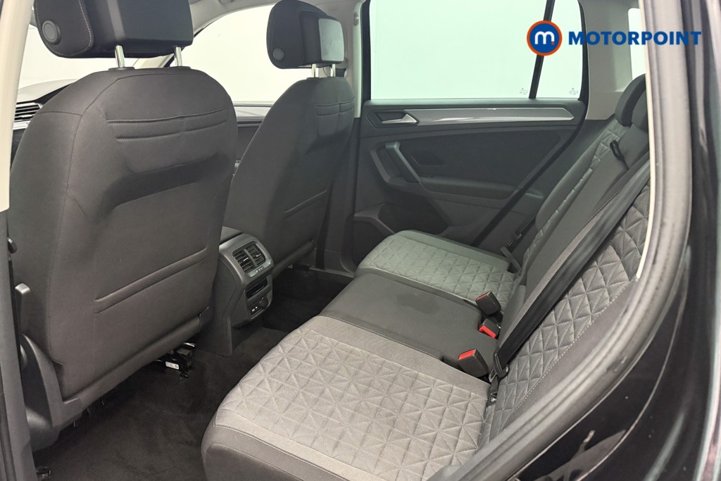 Volkswagen Tiguan Life Automatic Petrol SUV - Stock Number (1606744) - 4th supplementary image