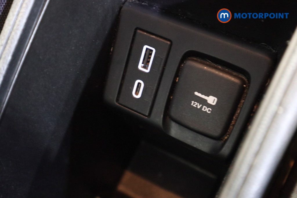 Fiat 500 RED Automatic Electric Hatchback - Stock Number (1606975) - 11th supplementary image