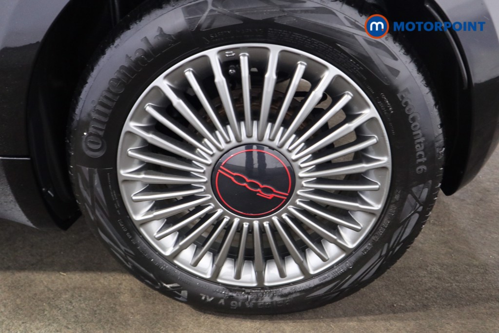 Fiat 500 RED Automatic Electric Hatchback - Stock Number (1606975) - 24th supplementary image