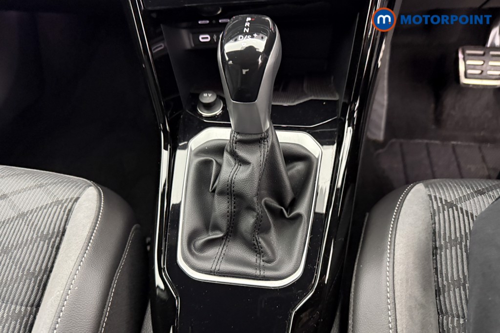 Volkswagen T-Roc Black Edition Automatic Petrol SUV - Stock Number (1607094) - 12th supplementary image