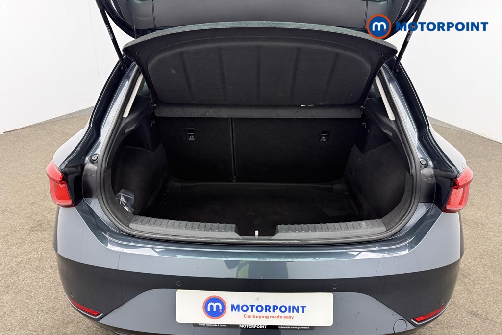 Seat Leon Se Dynamic Manual Petrol Hatchback - Stock Number (1607107) - 5th supplementary image