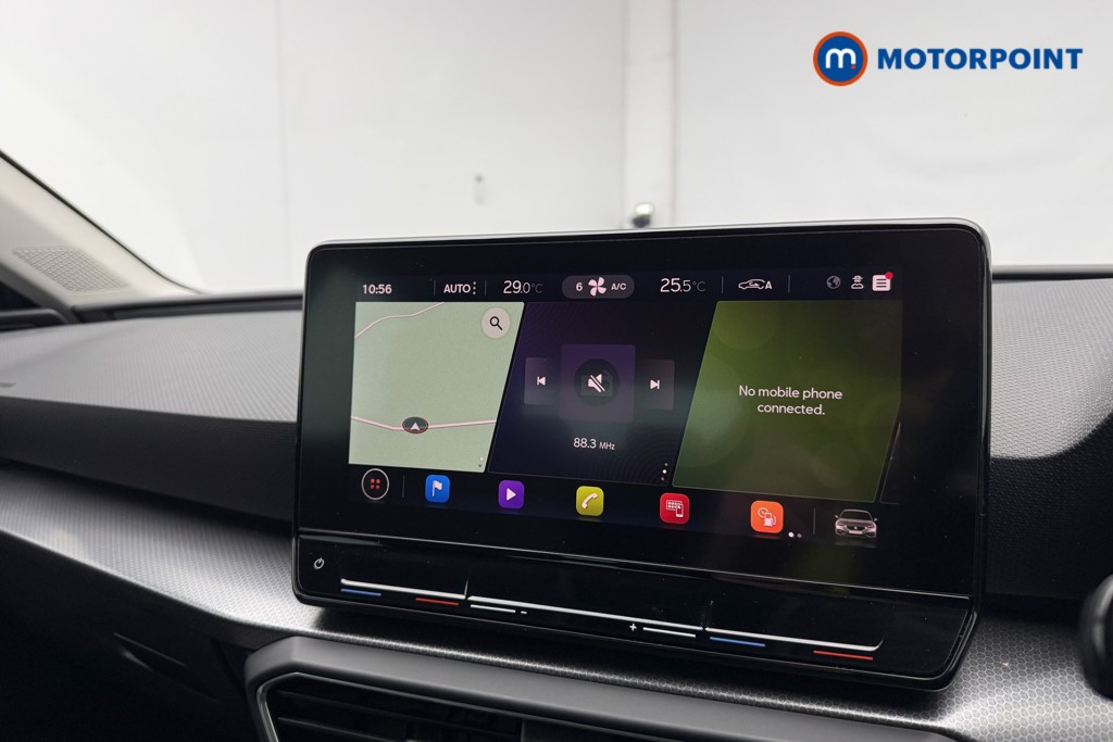 Seat Leon Se Dynamic Manual Petrol Hatchback - Stock Number (1607107) - 10th supplementary image