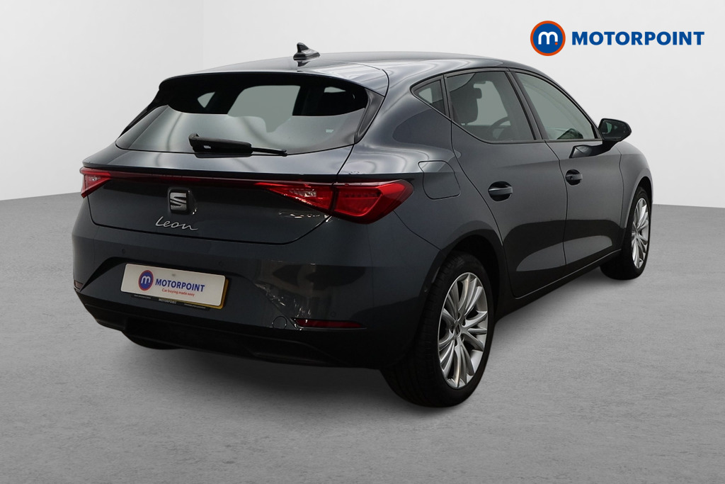 Seat Leon Se Dynamic Manual Petrol Hatchback - Stock Number (1607107) - Drivers side rear corner