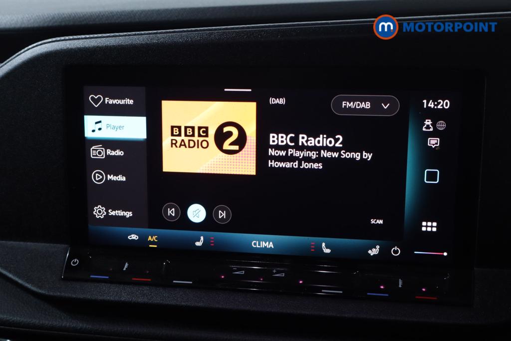 Volkswagen Caddy Maxi Commerce Pro Manual Diesel Panel Van - Stock Number (1607772) - 12th supplementary image