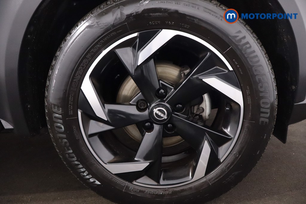 Nissan Juke N-Connecta Automatic Petrol SUV - Stock Number (1607873) - 10th supplementary image