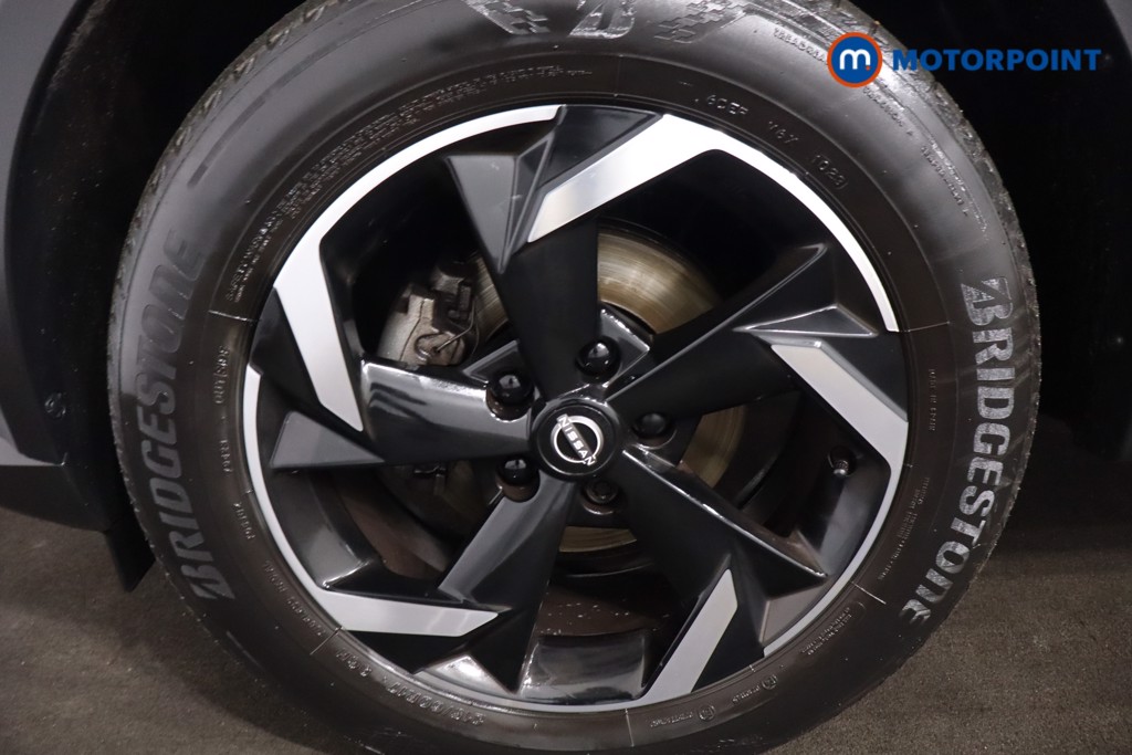 Nissan Juke N-Connecta Automatic Petrol SUV - Stock Number (1607873) - 11th supplementary image