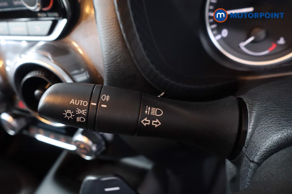 Nissan Juke N-Connecta Automatic Petrol SUV - Stock Number (1607873) - 14th supplementary image