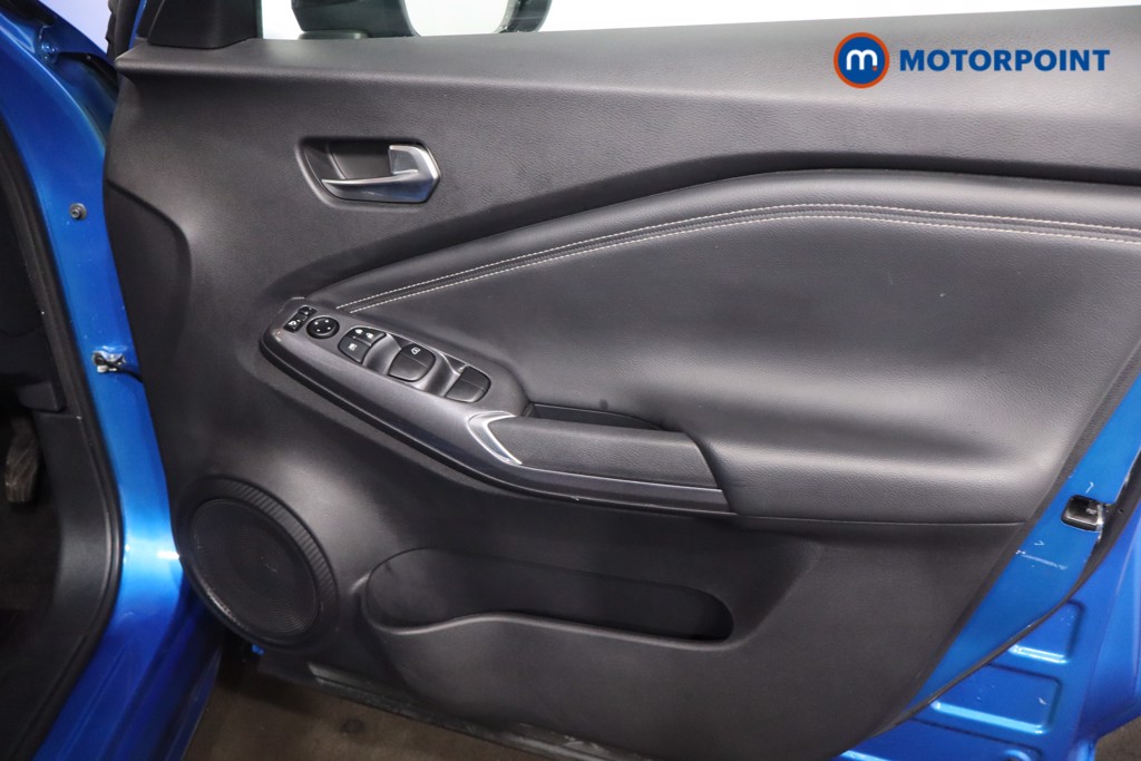 Nissan Juke N-Connecta Automatic Petrol SUV - Stock Number (1607873) - 24th supplementary image