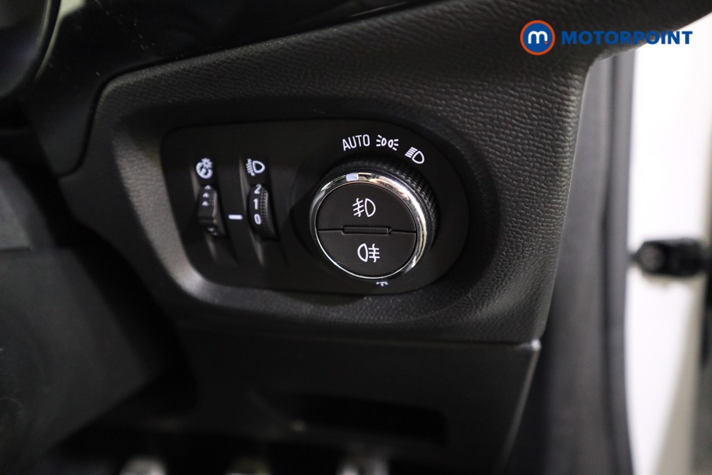 Vauxhall Corsa GS Manual Petrol Hatchback - Stock Number (1607890) - 9th supplementary image