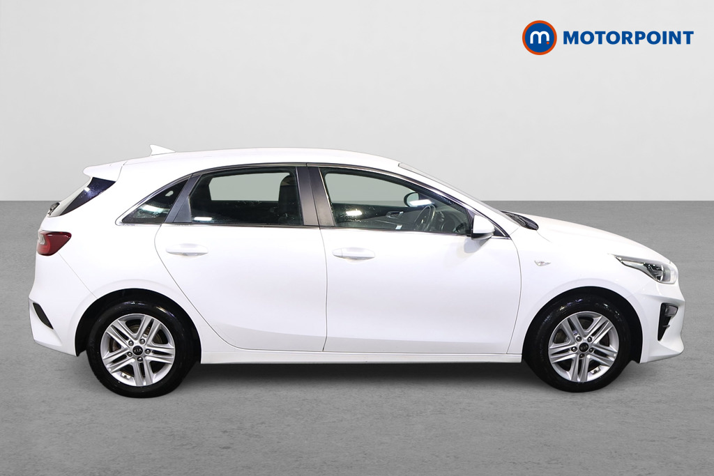 KIA Ceed 2 Manual Petrol Hatchback - Stock Number (1608049) - Drivers side