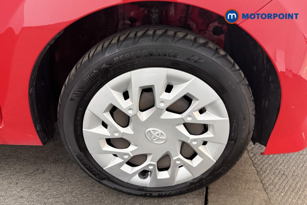 Toyota Aygo X-Play Manual Petrol Hatchback - Stock Number (1608305) - 35th supplementary image