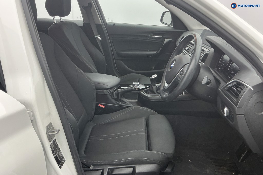 BMW 1 Series Sport Manual Petrol Hatchback - Stock Number (1608392) - 5th supplementary image