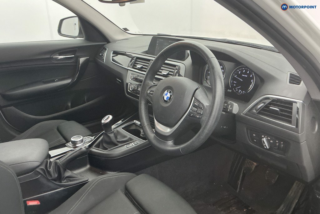 BMW 1 Series Sport Manual Petrol Hatchback - Stock Number (1608392) - 7th supplementary image