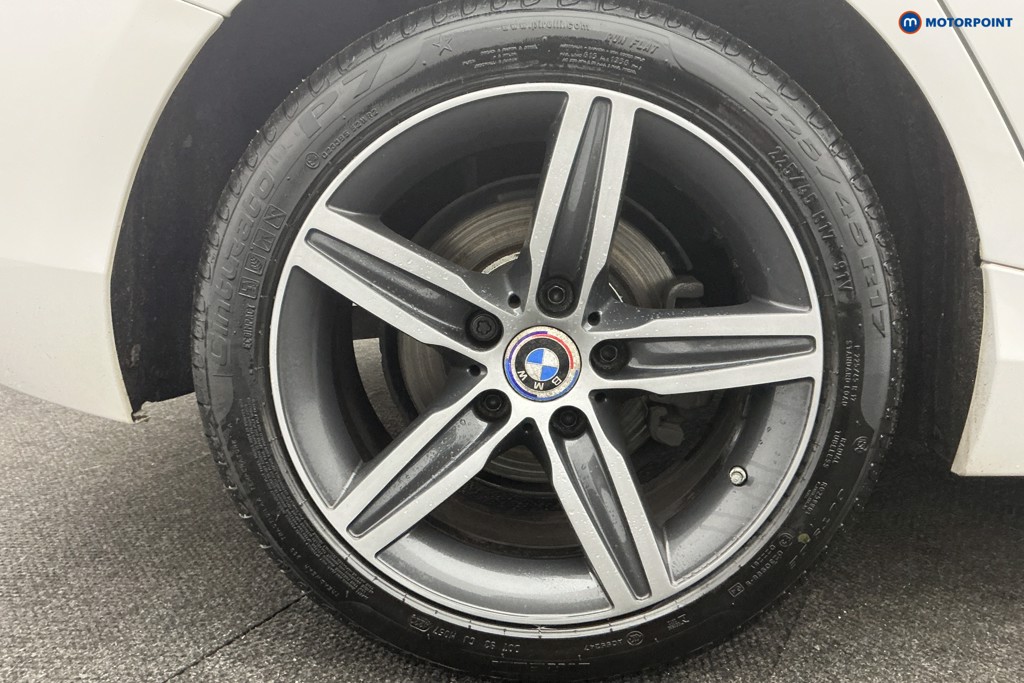 BMW 1 Series Sport Manual Petrol Hatchback - Stock Number (1608392) - 34th supplementary image