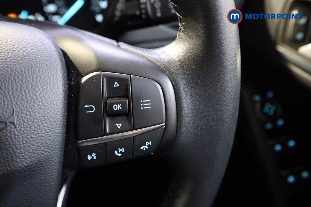 Ford Focus Active X Manual Petrol Hatchback - Stock Number (1608976) - 4th supplementary image