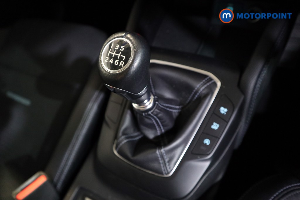 Ford Focus Active X Manual Petrol Hatchback - Stock Number (1608976) - 9th supplementary image