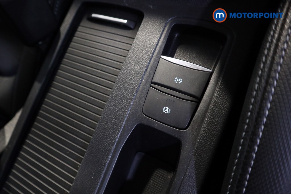 Ford Focus Active X Manual Petrol Hatchback - Stock Number (1608976) - 10th supplementary image