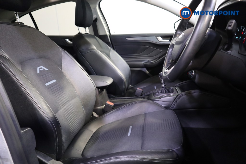 Ford Focus Active X Manual Petrol Hatchback - Stock Number (1608976) - 15th supplementary image