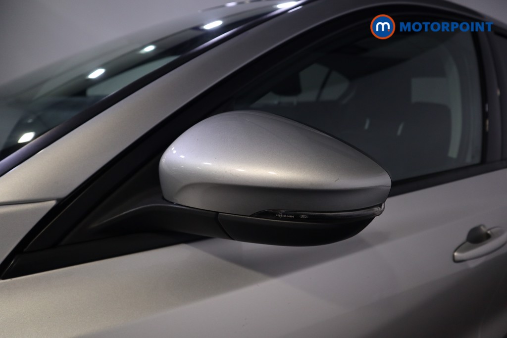 Ford Focus Active X Manual Petrol Hatchback - Stock Number (1608976) - 30th supplementary image