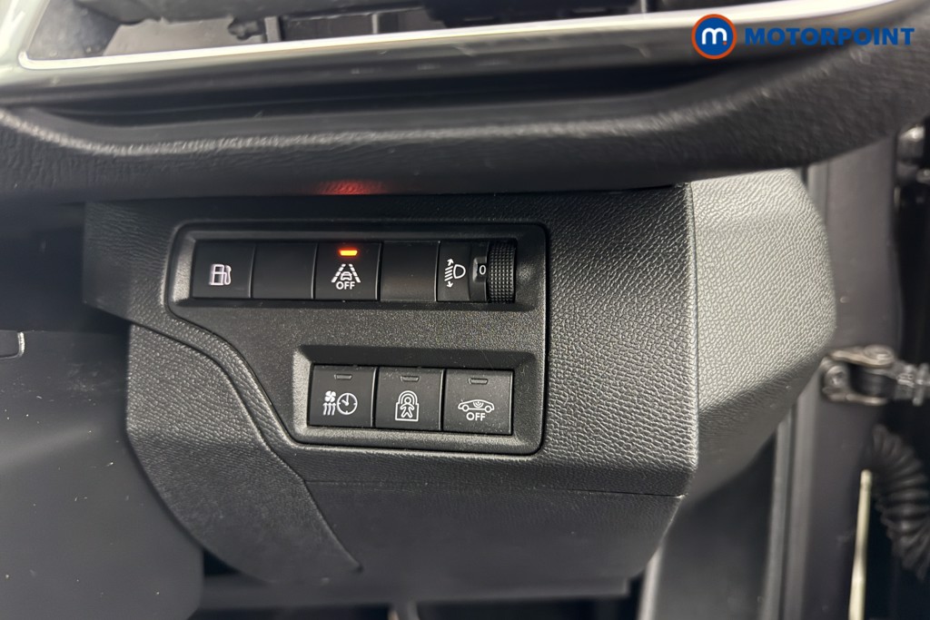 Peugeot 3008 Allure Automatic Petrol Plug-In Hybrid SUV - Stock Number (1609243) - 15th supplementary image