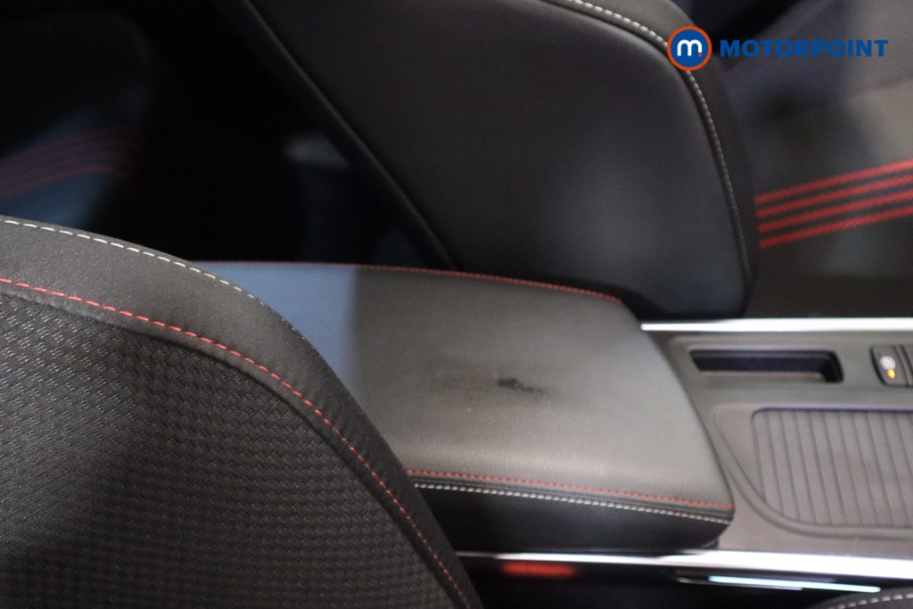 Renault Megane R.S.Line Automatic Petrol Plug-In Hybrid Hatchback - Stock Number (1609293) - 25th supplementary image