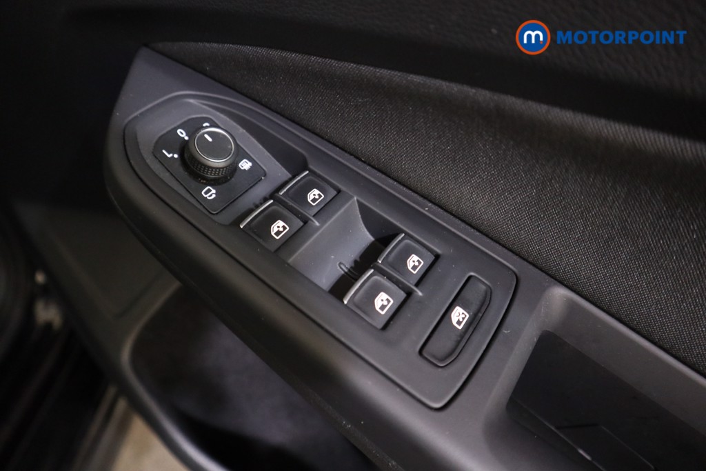 Volkswagen Golf GTI Automatic Petrol Hatchback - Stock Number (1610156) - 12th supplementary image