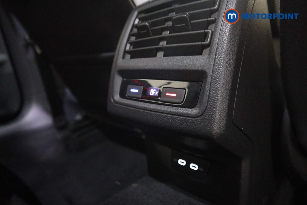 Volkswagen Golf GTI Automatic Petrol Hatchback - Stock Number (1610156) - 16th supplementary image