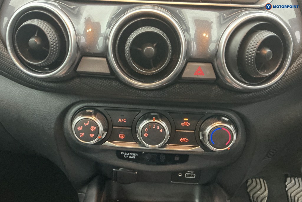 Nissan Juke Acenta Manual Petrol SUV - Stock Number (1610260) - 18th supplementary image