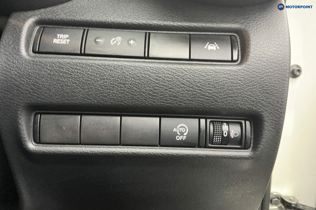 Nissan Juke Acenta Manual Petrol SUV - Stock Number (1610260) - 22nd supplementary image