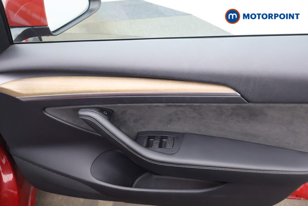 Tesla Model 3 Long Range Automatic Electric Saloon - Stock Number (1610304) - 7th supplementary image