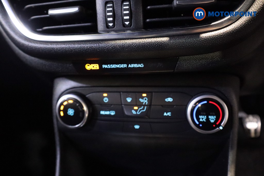 Ford Fiesta St-Line Manual Petrol Hatchback - Stock Number (1610317) - 6th supplementary image